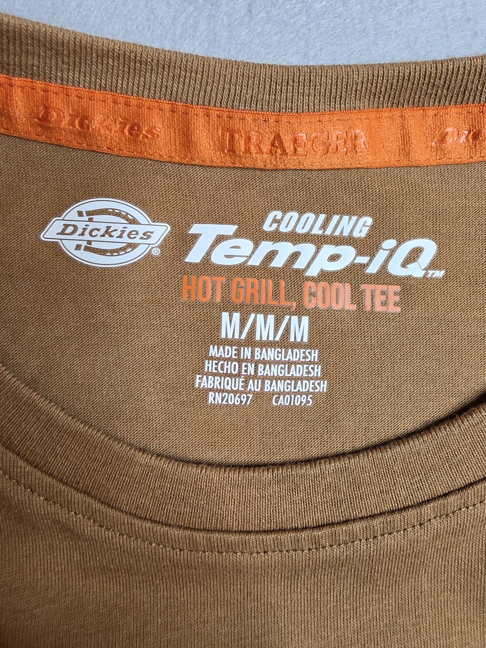 DICKIES Temp-iQ Performance Cooling Pocket T-Shirt Men’s Size M - Picture 3 of 9